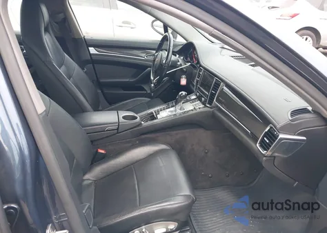 2015 Porsche Panamera 4 z USA, uszkodzony, nr VIN WP0AA2A73FL002597